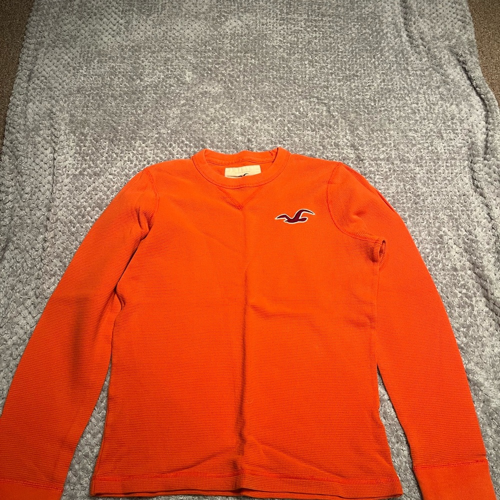 Men’s Hollister long sleeve shirt